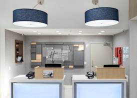 Holiday Inn Express & Suites LAKE FOREST - IRVINE EAST by IHG 2