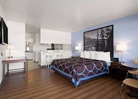 Super 8 by Wyndham Dunnigan 3
