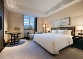 Crowne Plaza Huailai by IHG 5