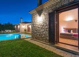 Astarte Villas 4