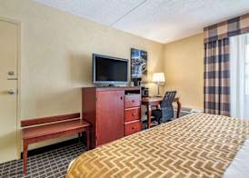 Best Western Plus Bridgeport Inn 5