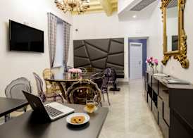 GCF Luxury Suites, Guest house 5