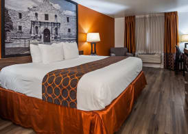 SureStay Plus by Best Western San Antonio Airport 3