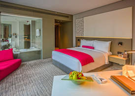 InterContinental Hotels DUBAI MARINA by IHG 3