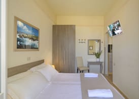 Hotel Lungomare 5