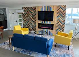 Days Inn by Wyndham Gonzales 3