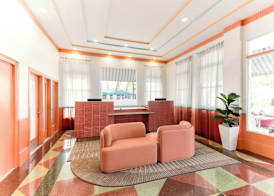 Waldorf Towers South Beach 2