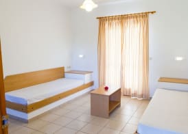 Ideal Hotel 4