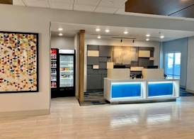 Holiday Inn Express & Suites KEARNEY by IHG 2
