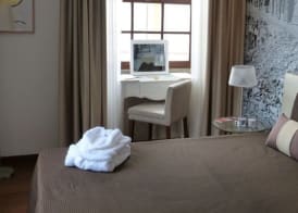 Oca Ribeira do Porto Hotel 4