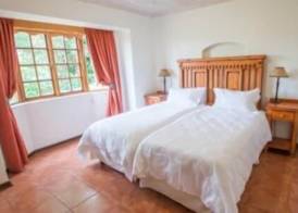 Hoyohoyo Koeltehuis Farm Lodge 3