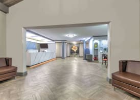Baymont by Wyndham Austin University Area 2