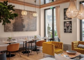 Maisons du Monde Hôtel & Suites - Marseille Vieux Port 2