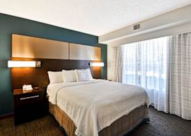 Residence Inn by Marriott Jacksonville Airport 4