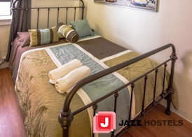 JAZZ ON THE PARK HOSTEL 4