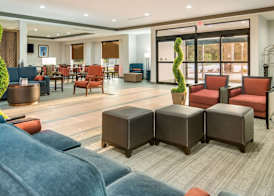 Comfort Suites DeSoto Dallas South 4