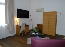 Businesshotel Lux 4
