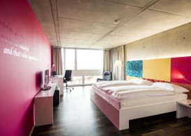 HOTEL APART - Welcoming l Urban Feel l Design 4
