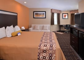 Americas Best Value Inn & Suites Madera 4