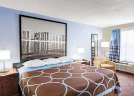 Super 8 by Wyndham Foley 5