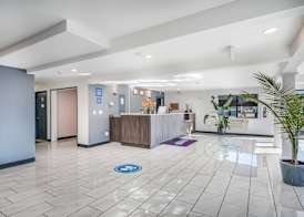 Americas Best Value Inn East Peoria 3