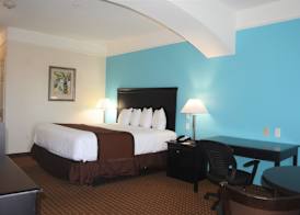 Baymont by Wyndham Galveston 5