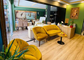 Golden Sail Hotel Old City 3