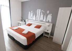 Hostal Live Barcelona 2
