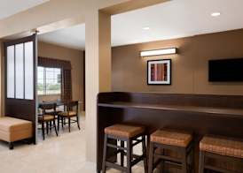 Microtel Inn & Suites by Wyndham Kenedy/Karnes City 5