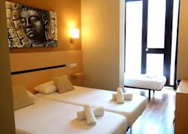 Hostal Live Natura Barcelona 4
