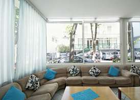 Hotel TV 4