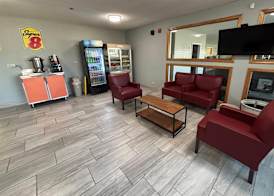 Super 8 by Wyndham McLean/Bloomington SW 3