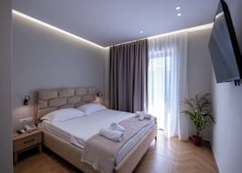 Hotel Parid 4