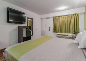 Days Inn by Wyndham Cincinnati I-71 3