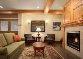 Country Inn & Suites by Radisson, Dundee, MI 4
