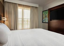Residence Inn by Marriott Kansas City at The Legends 5