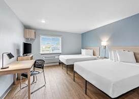 Birch Hill Suites Clarksville-Louisville North 4