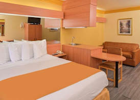 H3 Inn & Suites - LAX Airport - Los Angeles 5
