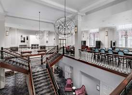 Hampton Inn & Suites Baltimore Inner Harbor 4