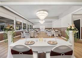 Prodigy Hotel, a Days Inn by Wyndham 4
