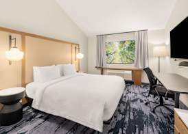 Fairfield Inn & Suites by Marriott Seattle Downtown/Seattle Center 5
