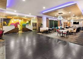 La Quinta Inn & Suites by Wyndham El Paso East Loop-375 4
