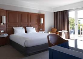 Renaissance Paris Hippodrome de St. Cloud Hotel 5
