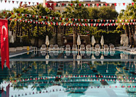 Castival Hotel 3