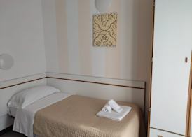Hotel Garisenda sul Lungomare Riccione B&BRUNCH 3