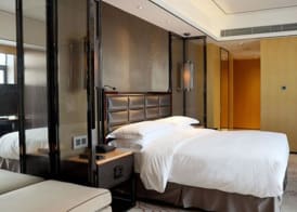 Hilton Zhongshan Downtown 4