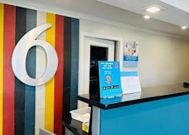 Studio 6 Suites San Ysidro, CA -San Diego South Bay 2