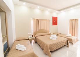 Royal House Napoli Centro, by ClaPa Group 5