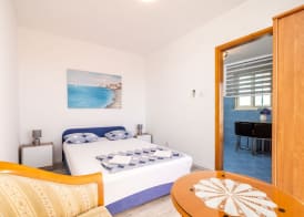 Apartment & Rooms Alan 2