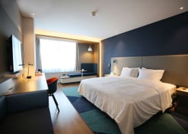 Holiday Inn Express Chengdu North Railway Station by IHG 3